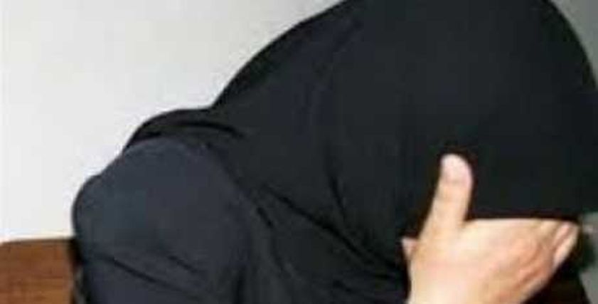 مريضة سرطان تطلب «الخلع»: «بيطالبني بحقوقه الشرعية حتى بعد الكيماوي»