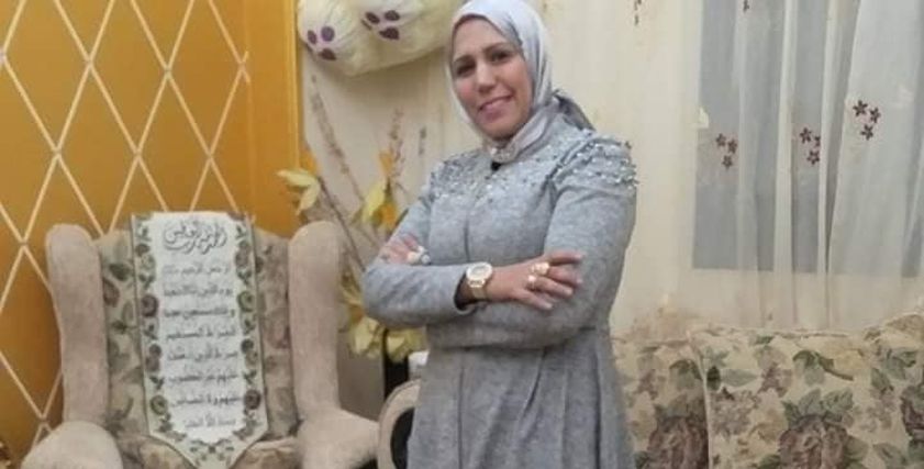 سيدة من الشرقية تهدد بالإنتحار