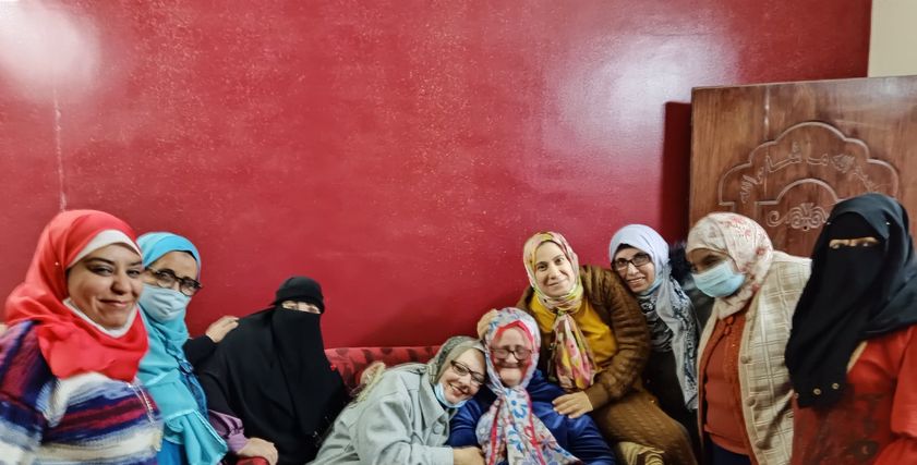ماما سلوى وسط سيدات «الهاند ميد»
