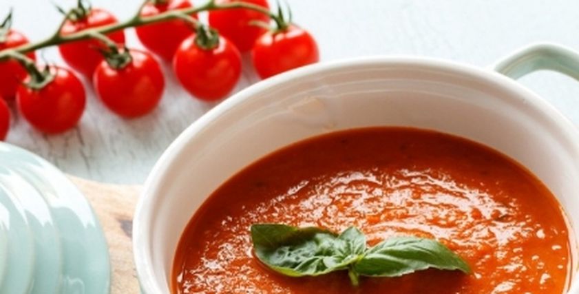 شوربة الطماطم