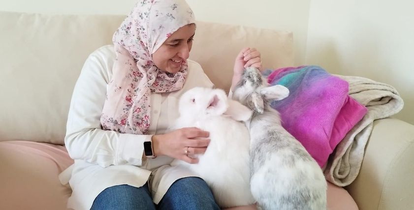 منة مربية الأرانب