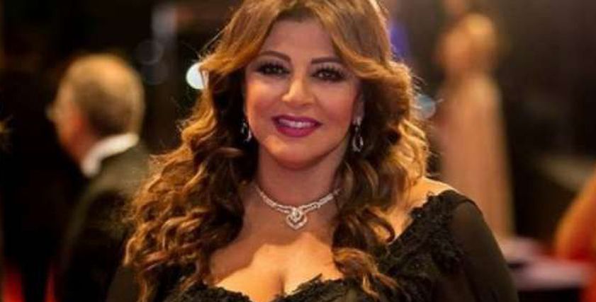 الفنانة هالة صدقي