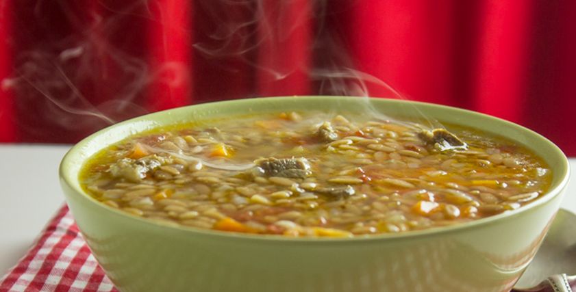 شوربة الدجاج- أرشيفية 