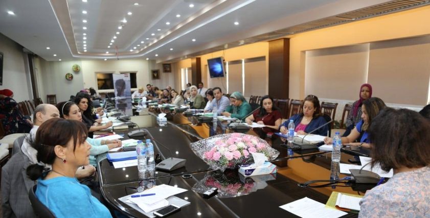 محاربة ختان الإناث