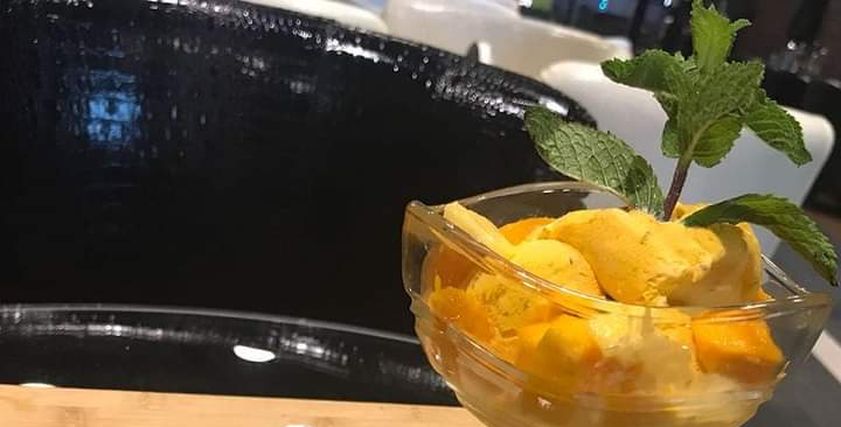 طريقة عمل آيس كريم المانجو