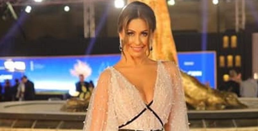 الفنانة مي سليم