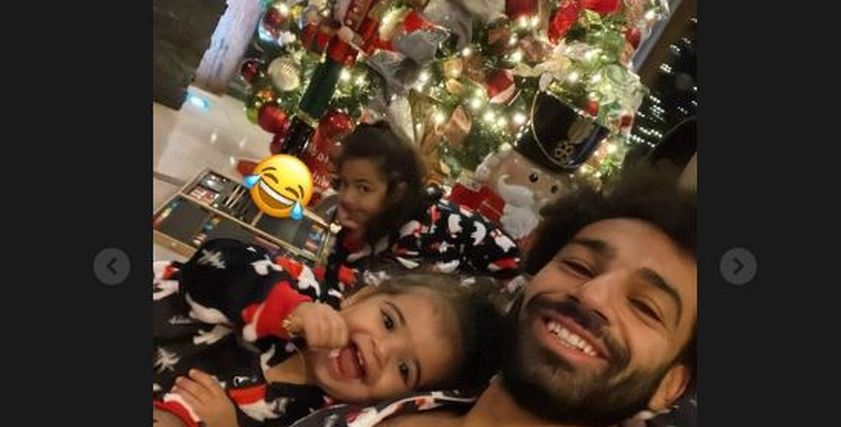 محمد صلاح يحتفل بالكريسماس