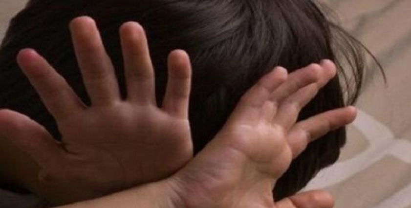 الأمهات المعنفات