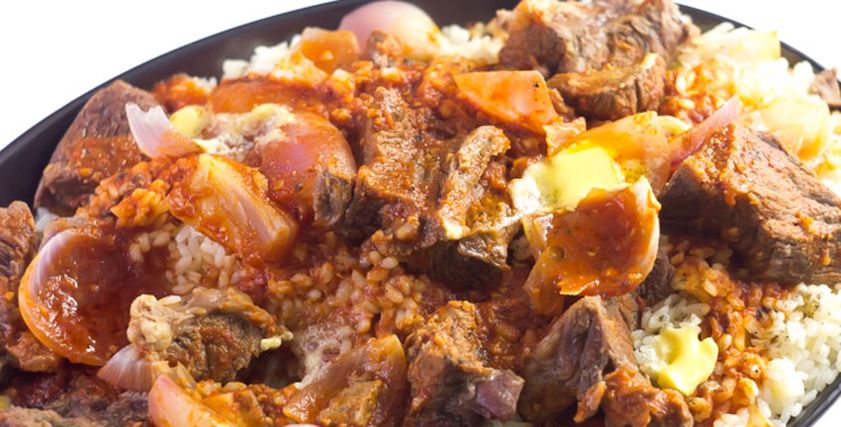 طبق الفتة واللحمة - تعبيرية