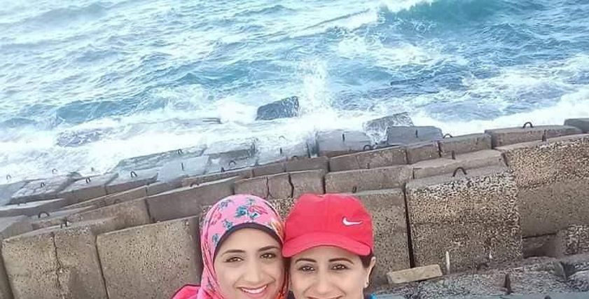 جلسات علاجية على كورنيش الإسكندرية