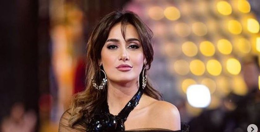 الفنانة حلا شيحة