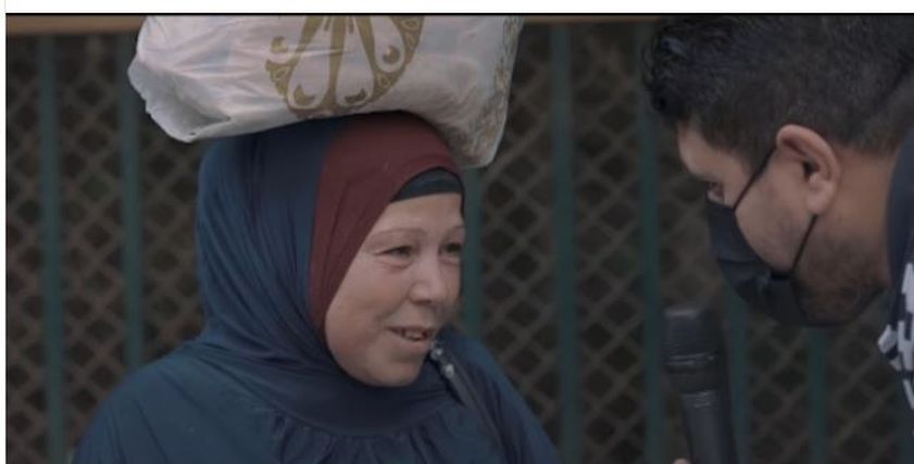 هي الفلوس دي حلال؟.. من هي السيدة صاحبة الفيديو