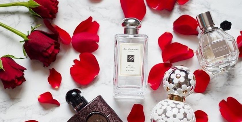 عطور عيد الحب