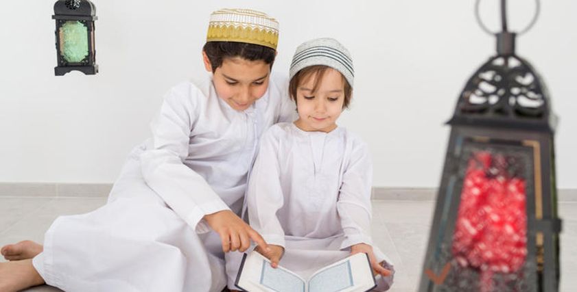  طرق تعليم الأطفال حب الله