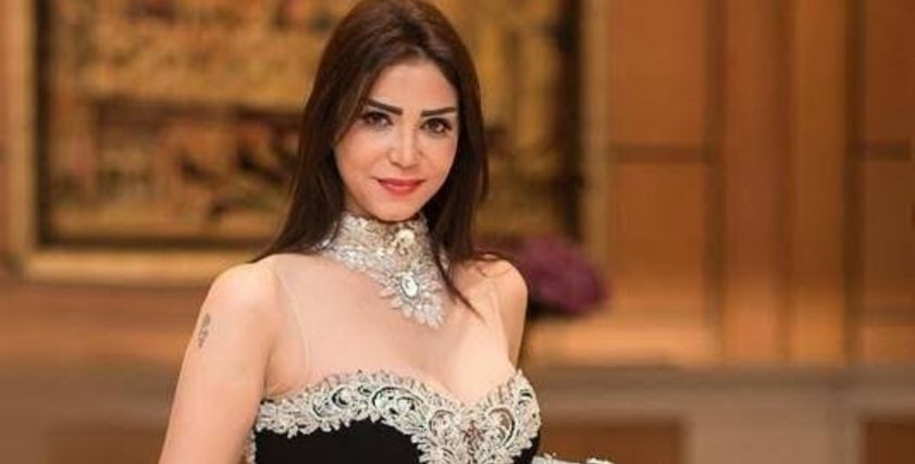 إيناس عز الدين