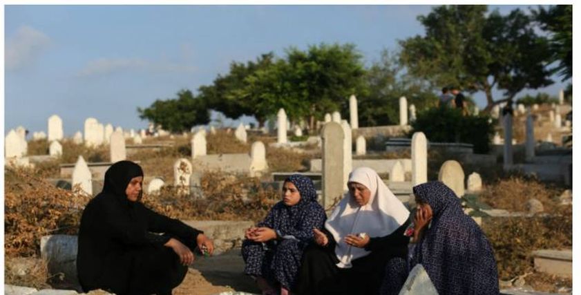 زيارة المقابر