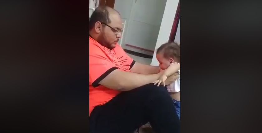 صاحب واقعة الاعتداء على طفله