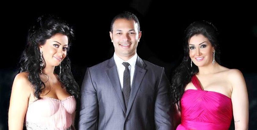 غادة عبدالرازق وابنتها روتانا وزوجها