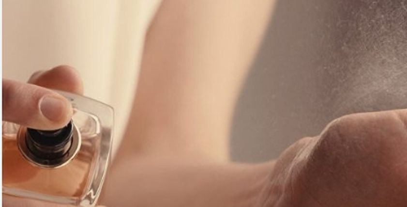 9 نصائح لاختيار العطر المناسب لشخصيتك للرجال والنساء