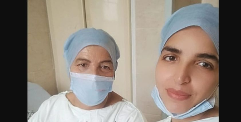 عبير ووالدتها