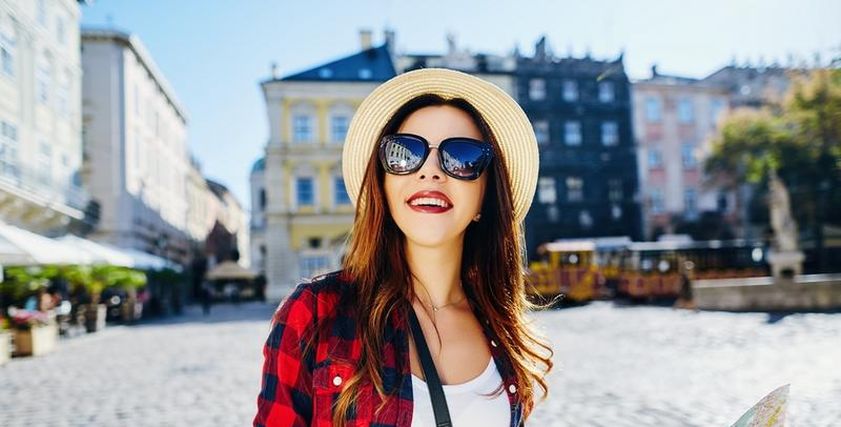 10 بلدان آمنة لسياحة النساء بمفردهن