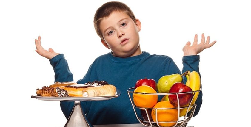 تعرف على العمر المناسب لإجراء عمليات السمنة للأطفال