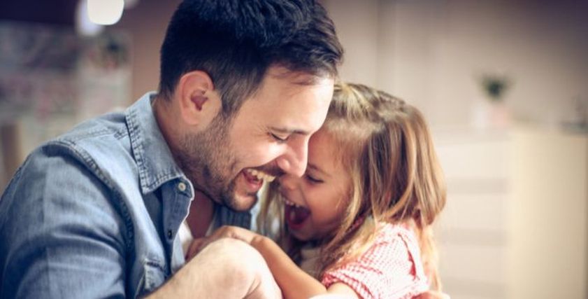 نصائح مهمة لدور الأب في حياة المؤنسات