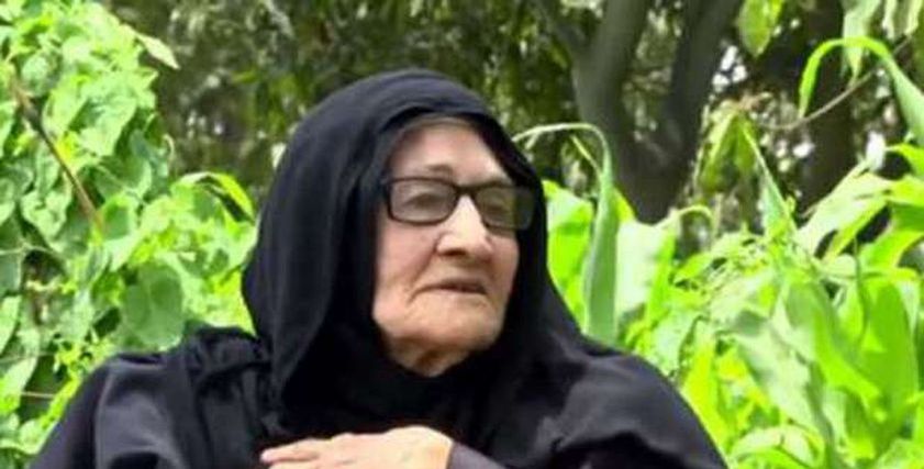 الفدائية الراحلة آمنة دهشان