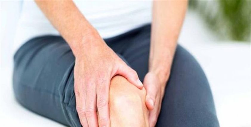 أعراض تورم الركبة