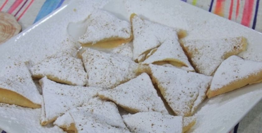 سمبوسك الكاسترد