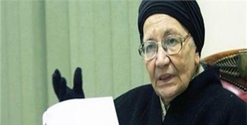 الدكتورة فوزية عبدالستار