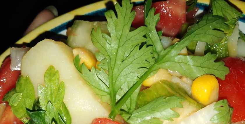 طريقة عمل سلطة بطاطس بالذرة الصفراء