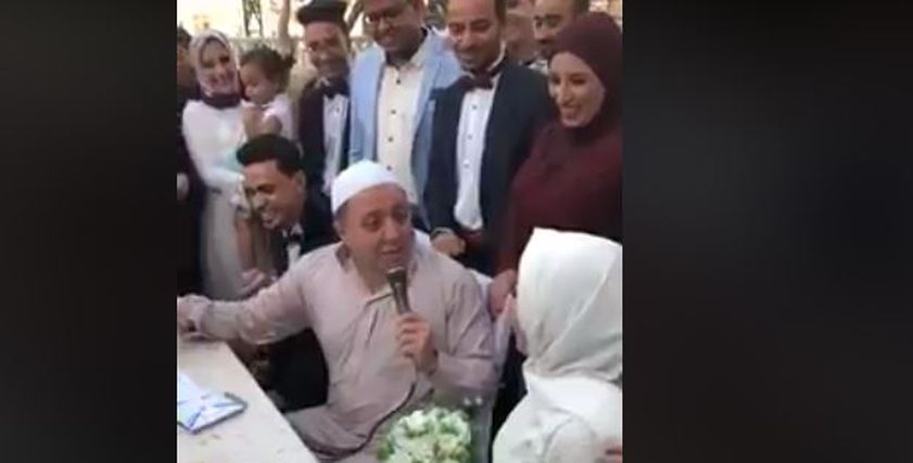 صاحب مقطع فيديو المأذون