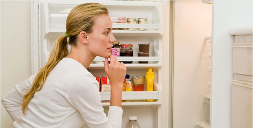 10 أشياء في ثلاجتك عليكِ التخلص منها فورا