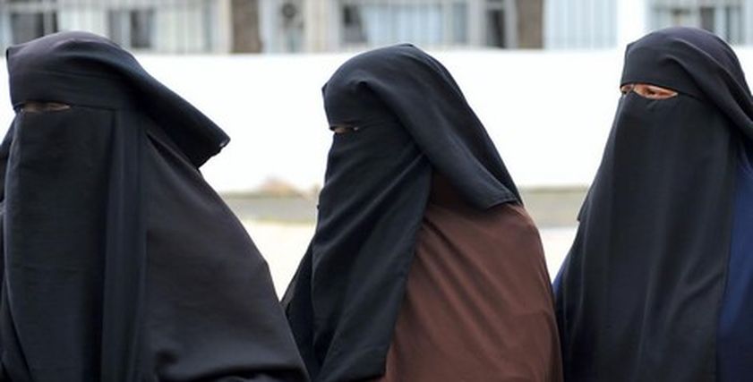 النقاب