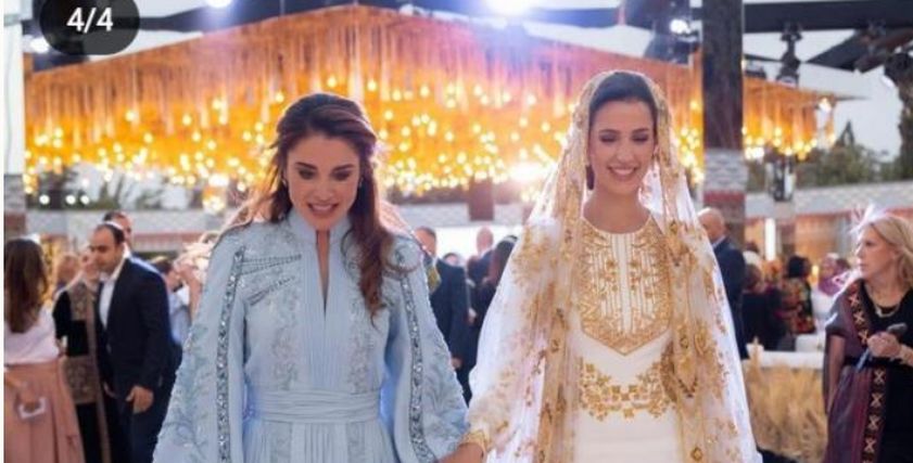 الملكة رانيا مع الأميرة «رجوة»