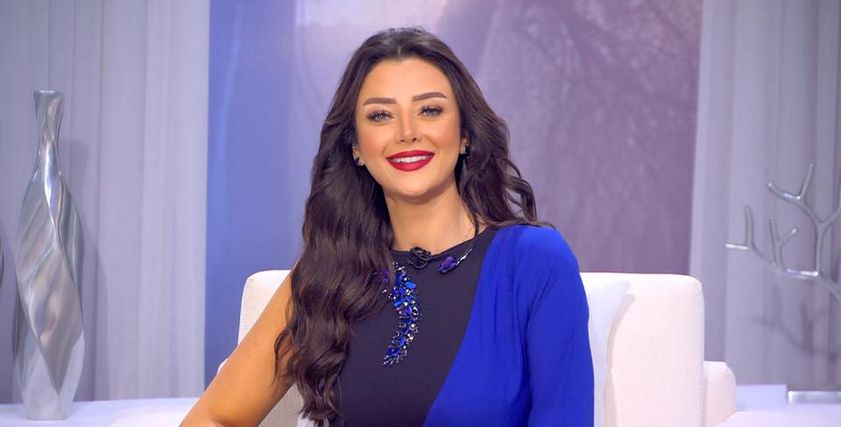 بالفيديو| أول رد من رضوى الشربيني بشأن اتهامها بـالتحريض على الطلاق