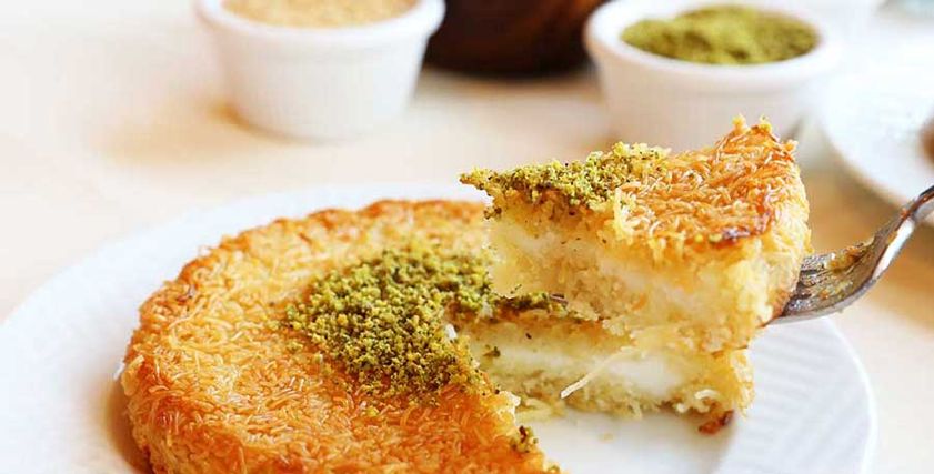طريقة عمل الكنافة بالقشطة