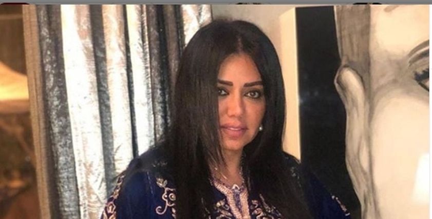 رانيا يوسف تتألق بقفطان مغربي..