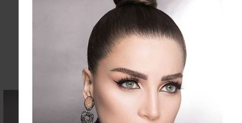 مي عز الدين تشارك جمهورها بصورة جديدة عبر حسابها على