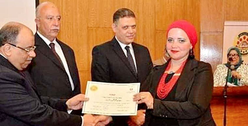 رحاب المزين مع وزير التنمية المحلية