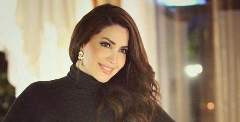 بالصور| 50 إطلالة جذابة للفنانة نسرين طافش