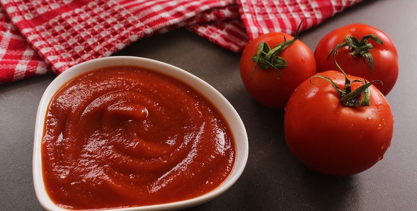 طريقة عمل الكاتشب في البيت بمكونات سهلة وبسيطة