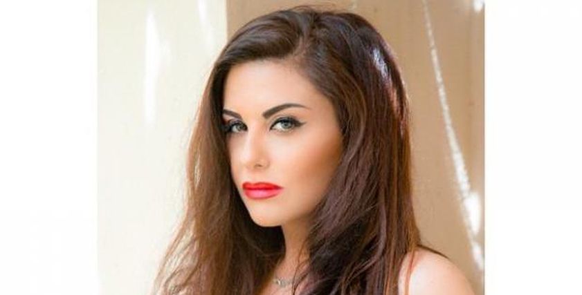 الفنانة دانا حمدان