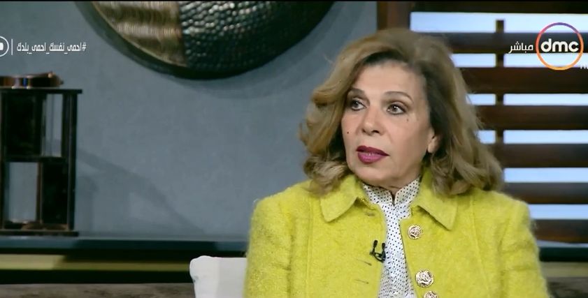 السفيرة مشيرة خطاب