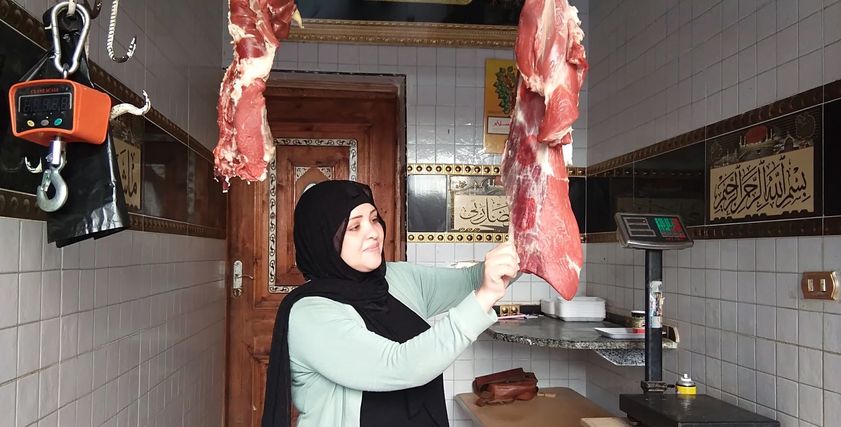 المعلمة هدير