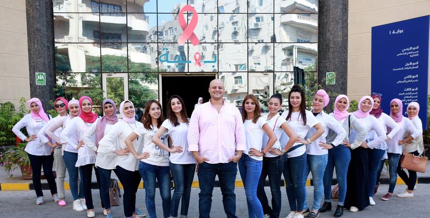 متسابقات ملكة جمال الاناقة يزورن مستشفى بهية