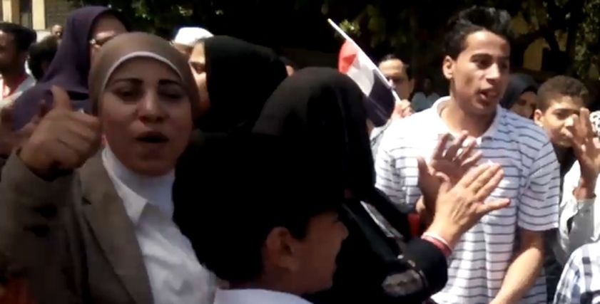 ناشط سياسي