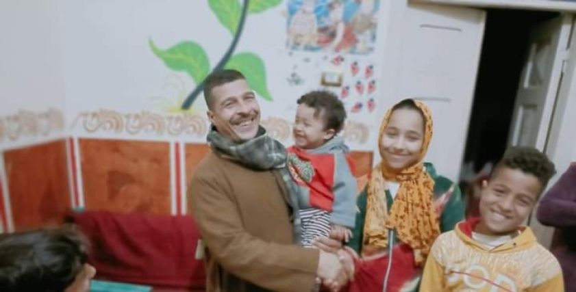 أسرة مليونير البريد