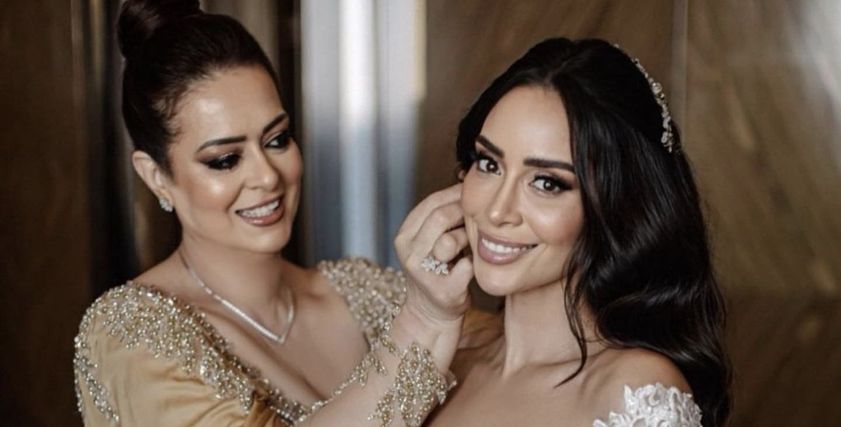 الفنانة منال الفطاطري وابنتها بسنت شوقي